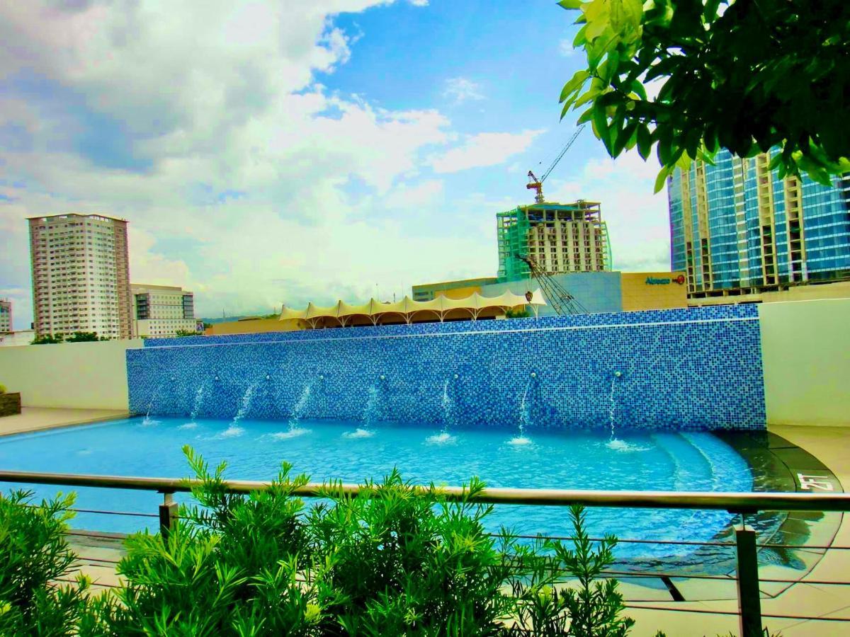 Abreeza Place By Chriza Davao Экстерьер фото